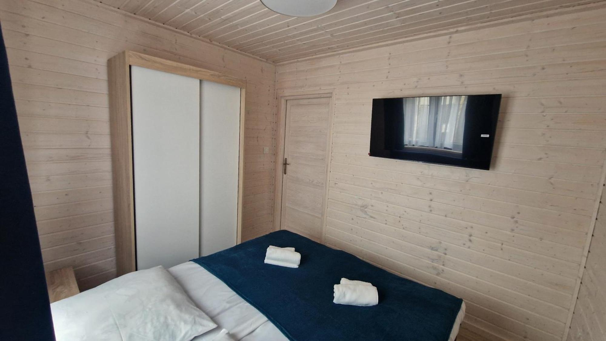 Camping Klif-Nowe Klimatyzowane Domki, 400M Od Centrum Rewala, 30M Od Morza Trzesacz Ngoại thất bức ảnh